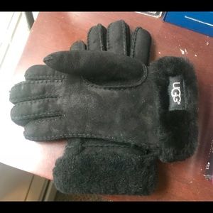 UGG gloves
